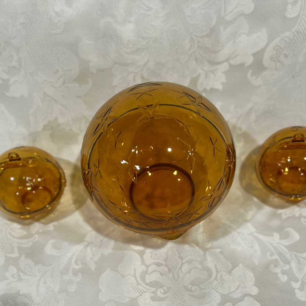 NEW (NIP) Tupperware Amber Star-Patterned Ornament Candy Dish w/ Hinged Cover - Picture 2 of 14